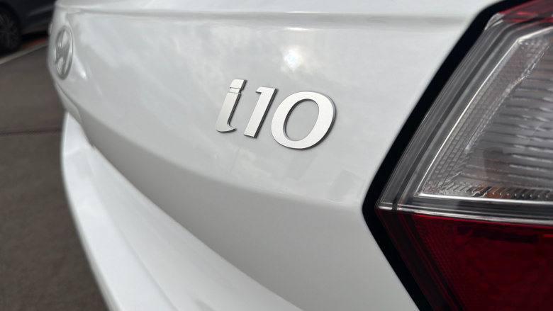 Hyundai i10 1.0 [63] Premium 5dr Auto [Nav] Petrol Hatchback